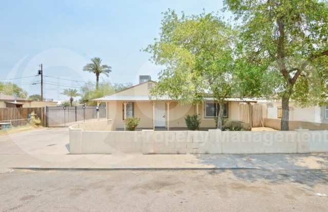 1621 North 37th Drive - 1621 North 37th Drive, Phoenix, AZ 85009