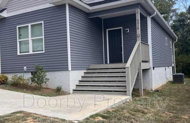 3016 N Chamberlain Ave photos photos