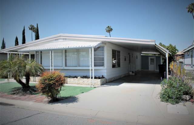 55+ Spacious 2 bed 2 bath SIERRA DAWN HOME! photos photos