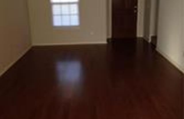 3107 Southwest Deerfield Boulevard - 1 Gallery 2