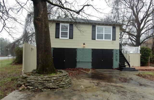 1409 St. Francis Avenue - 1409 Saint Francis Avenue, East Point, GA 30344