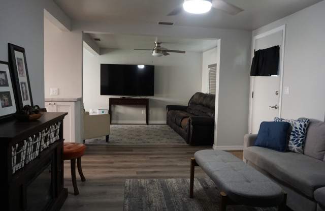 5210 43rd Terrace N photos photos