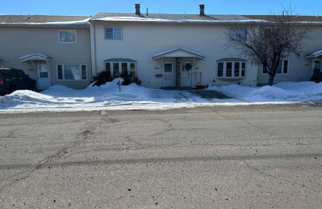 3 Bed 1.5 Bath Townhome In Excellent Neighborhood photos photos