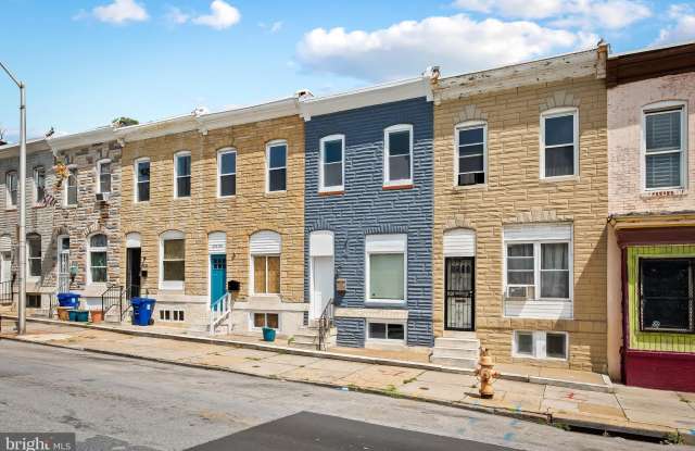 2638 E MONUMENT Street photos photos