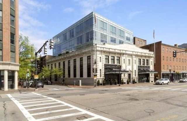 30 Union Park Street Gallery 2