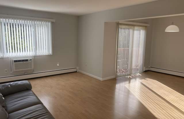 15 Lake Avenue - 15 Lake Avenue, Middlesex County, NJ 08816