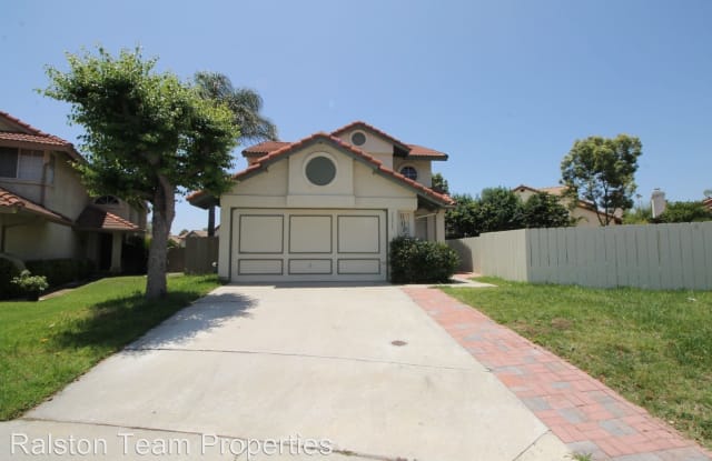 11917 Via Selma - 11917 via Selma, Rancho San Diego, CA 92019