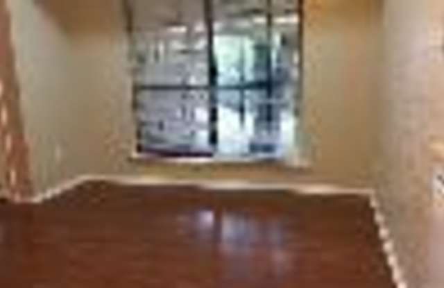 19 Atlanta Court Gallery 2