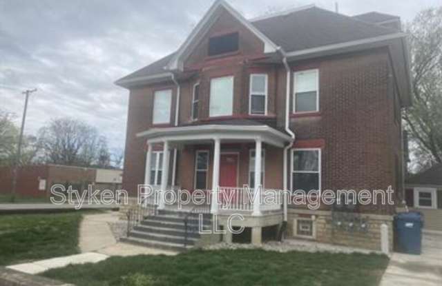 325 West Station Street - 2E - 325 West Station Street, Kankakee, IL 60901