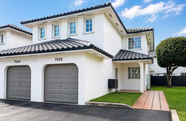 7532 NW 176th St photos photos