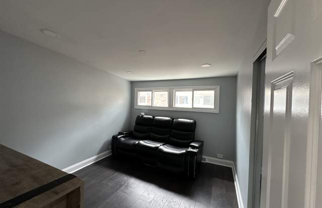 5212 Harmswood Terrace - 1UNIT A Gallery 4