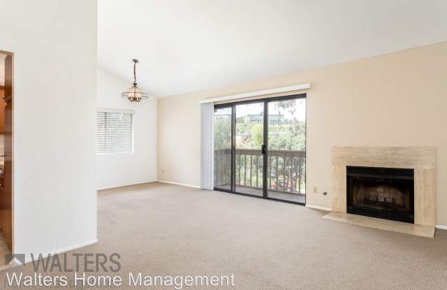11896 Paseo Lucido #122 Gallery 2