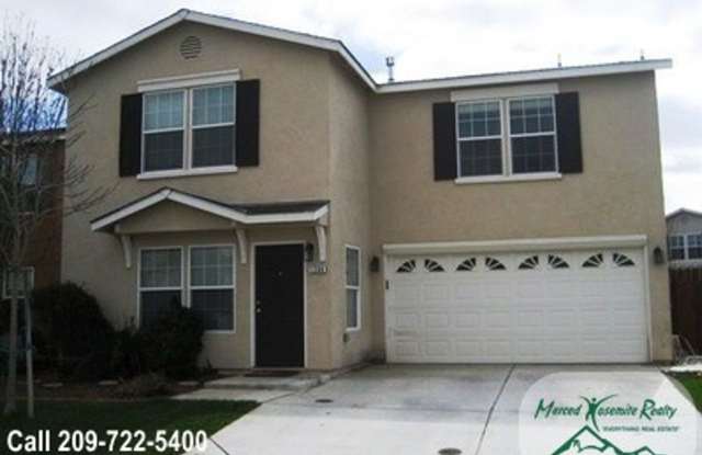 Appointment Only Do Not Disturb Occupants. Apply Now to Schedule Viewing. photos photos
