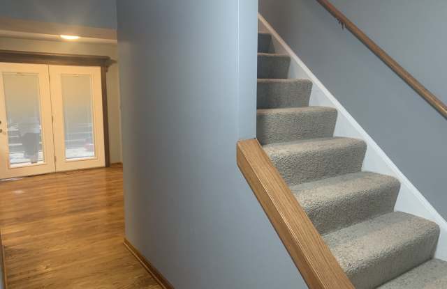 2105 Countryside Circle Gallery 4