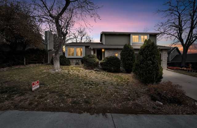 Charming 3BR House near 69th and Sheridan Boulevard photos photos