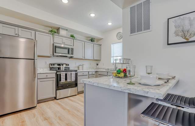 Ridgecrest Apartments photos photos