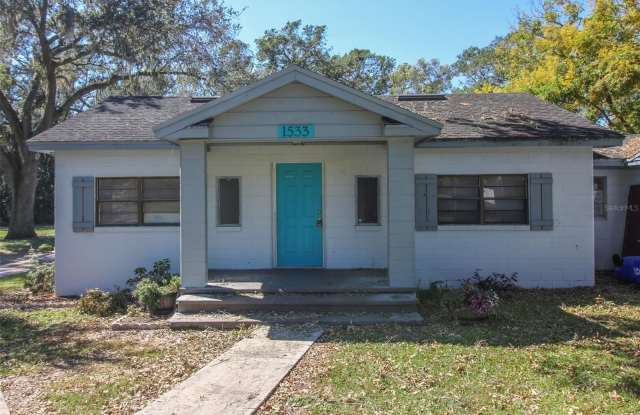 1533 KING Avenue Gallery 1
