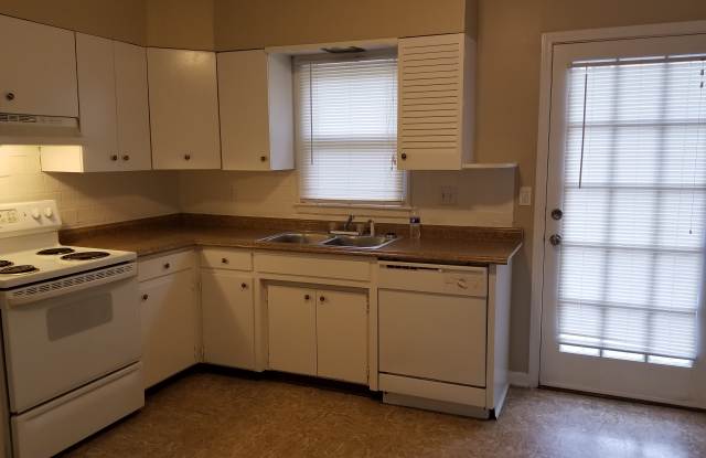 9104 Richards Dr Gallery 2
