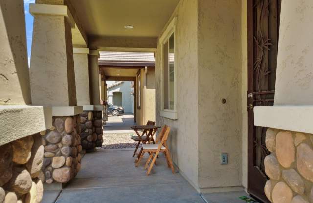 3 bedroom 2 bath in Gilbert Gallery 3