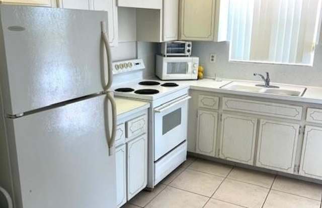 1455 N 12th Court Gallery 3