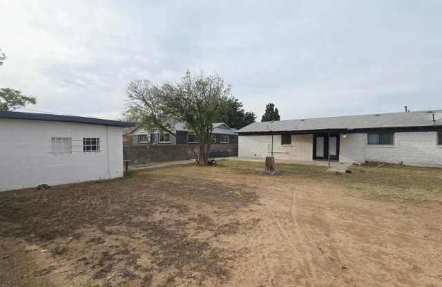 2722 Beechwood Gallery 2