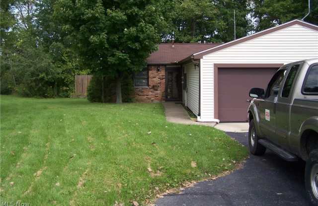 14745 Hillcrest Avenue photos photos