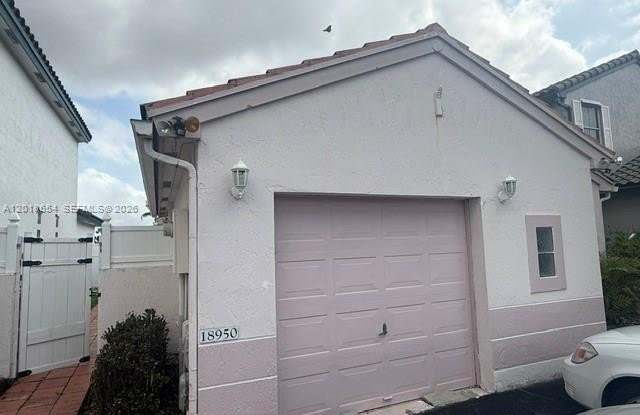 18950 NW 22nd St photos photos