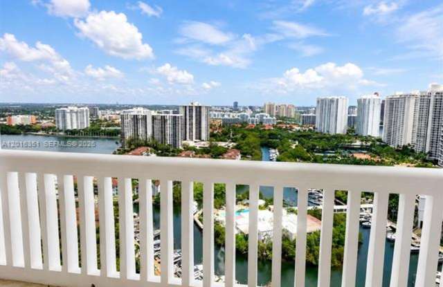 2000 Island Blvd #2710, Aventura, FL 33160 photos photos