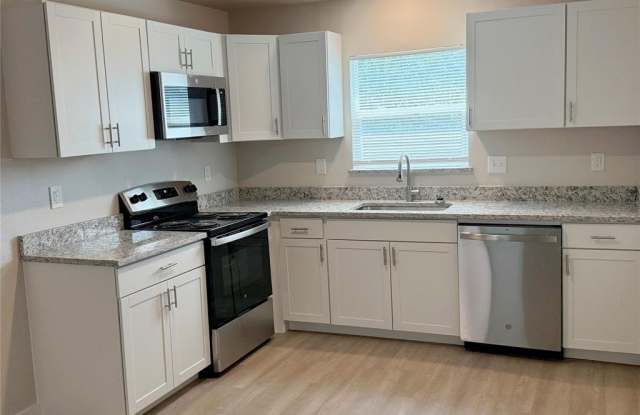 399 W Blackbourn Street photos photos