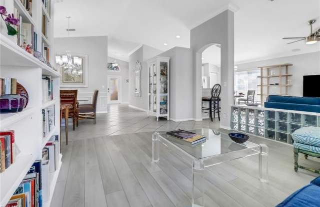 7477 Lourdes Ct Gallery 2