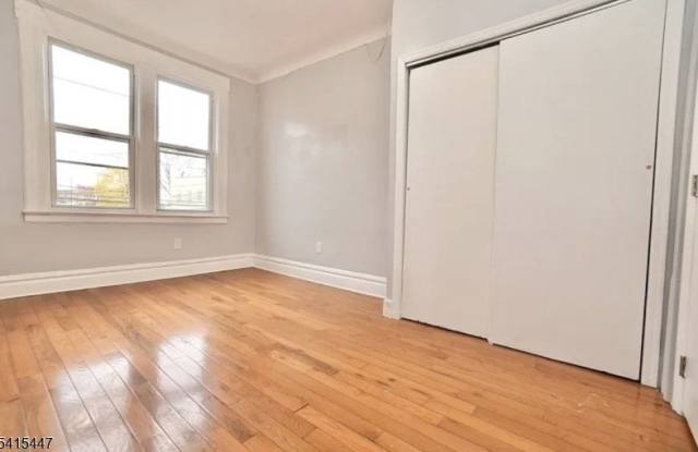 20 Stuyvesant Ave Gallery 3
