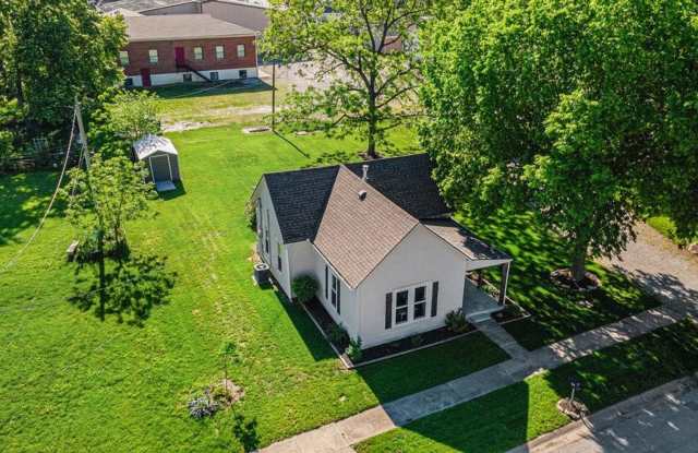 Coming Soon – Newly Rehabbed SF in Smithville! photos photos Coming Soon – Newly Rehabbed SF in Smithville! photos photos