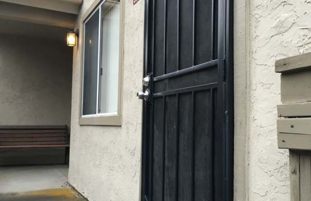 3467 Caminito Sierra #301 Gallery 2