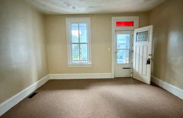 2 bedroom in Penbrook Gallery 4
