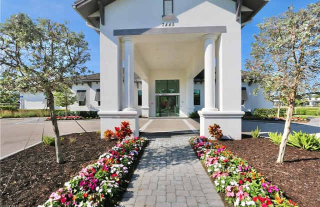 7352 Rockefeller Dr photos photos