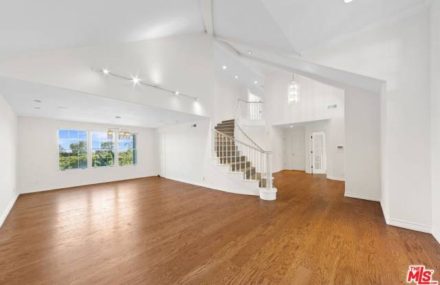 5958 BUSCH Dr Gallery 4