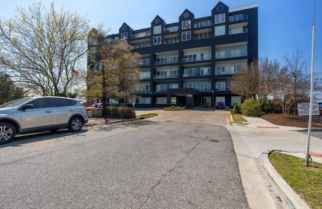 DOWNTOWN AREA photos photos