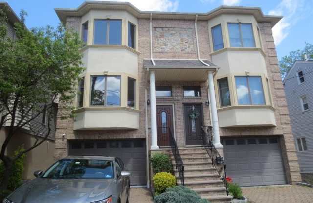 273 Grant Avenue photos photos