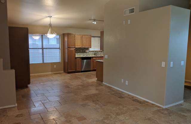 21815 N 48TH Place Gallery 4