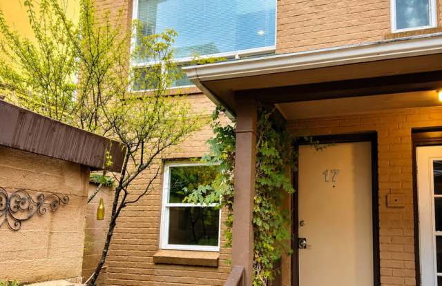 1 bed, 1 bath Condo - Walk score 92! Gallery 1