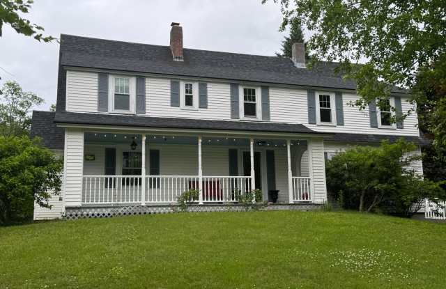 4 Bedroom just minutes to Dartmouth photos photos