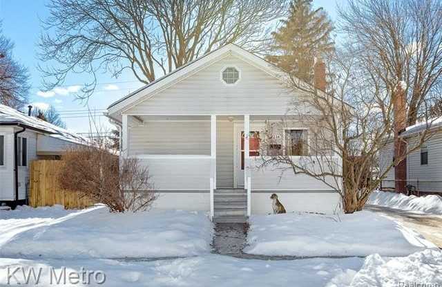 2116 Garfield Street photos photos