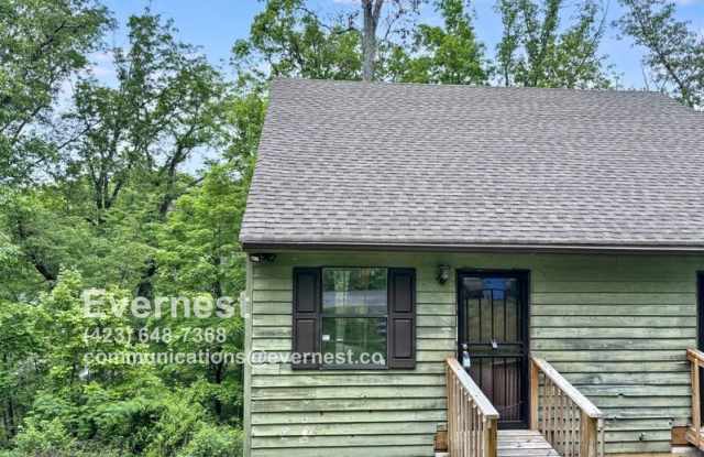 3307 Pinewood Terrace photos photos