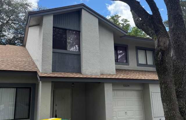 5224 Gate Lake Rd photos photos