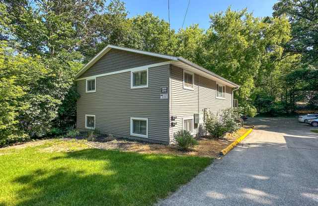 3008-3014 Oakland St - 3010 Oakland Street, Ames, IA 50014