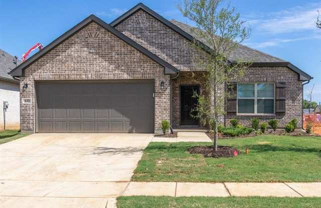 122 Nix Drive - 122 Nix Dr, Lake Dallas, TX 75065