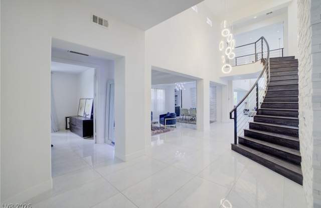 2846 Bassano Court Gallery 2