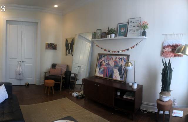322 7th Avenue Gallery 4