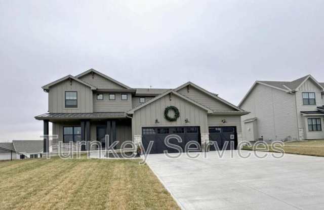13812 S 52nd St photos photos