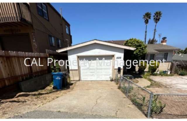 1589 Waring Street photos photos